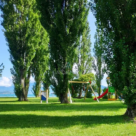 V Vittoria Villa
