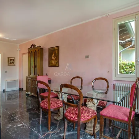 Villa V Vittoria Sirmione